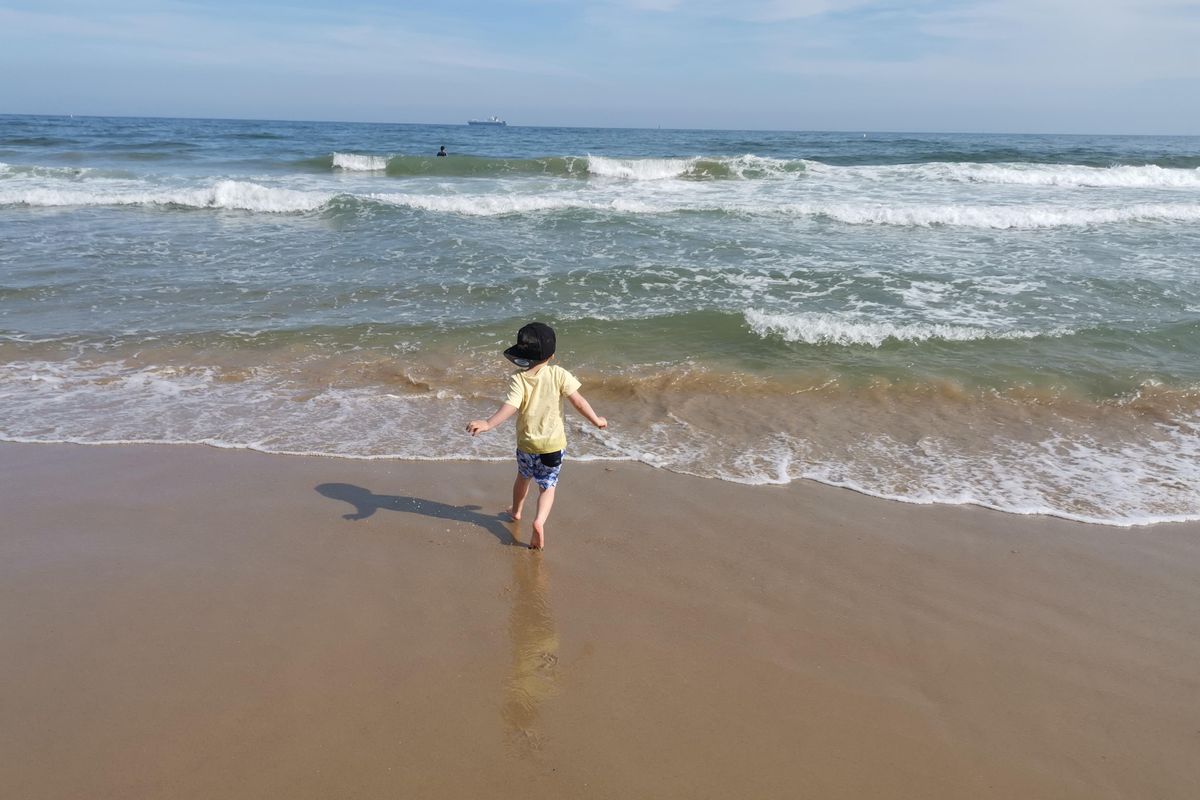 The challenges of summertime parenting - from brain freeze to sandy cars